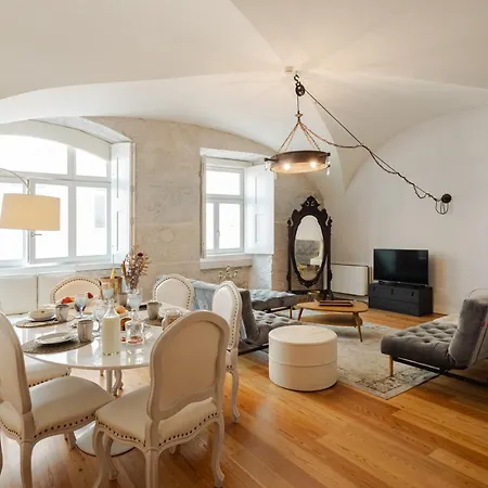 Apartment Almaria - Da Corte | Chiado Lisbon