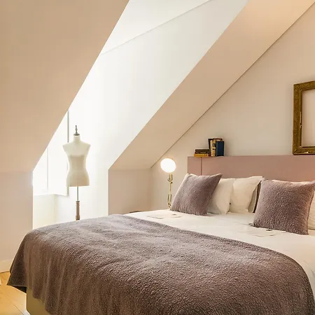 Almaria - Da Corte | Chiado Apartment Lisbon
