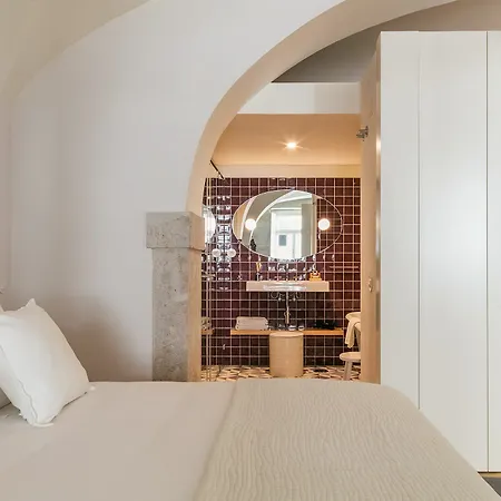 Almaria - Da Corte | Chiado Apartment Lisbon