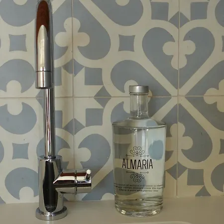 アパート アルマリア ダ コルテ シアード *