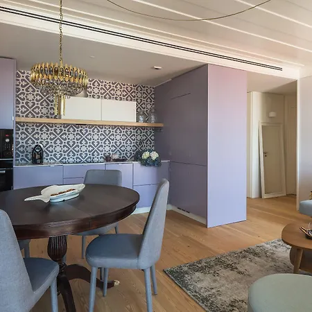 아파트 알마리아 - 다 코르트 아파트먼트 | Chiado 리스본