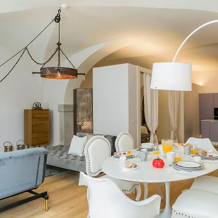 アルマリア ダ コルテ シアード アパート