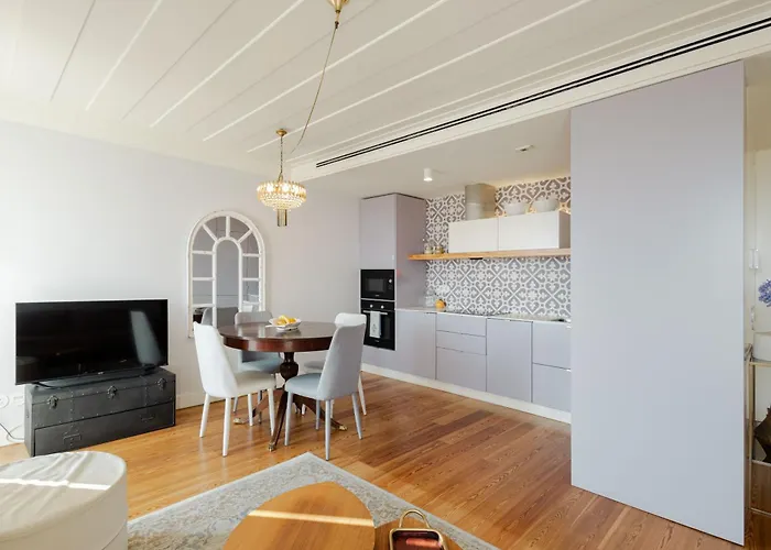 Almaria - Da Corte | Chiado * Lisbon