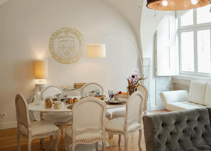 Apartment Almaria - Da Corte | Chiado Lisbon