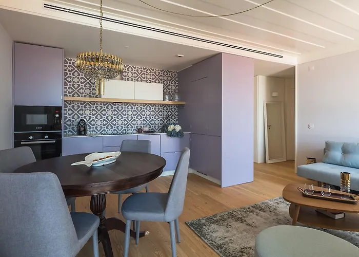 Apartment Almaria - Da Corte | Chiado Lisbon