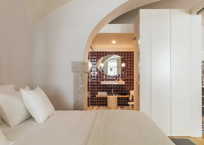 Almaria - Da Corte | Chiado Apartment Lisbon